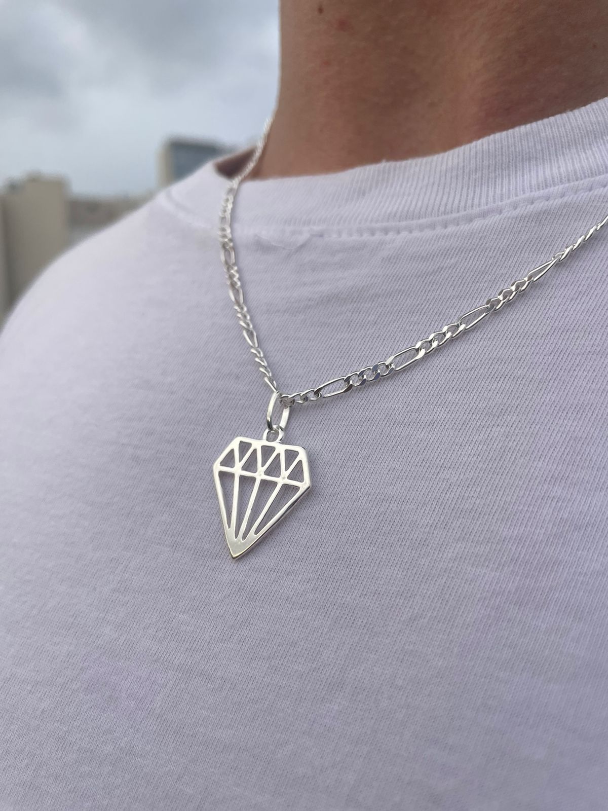 collar masculino figaro